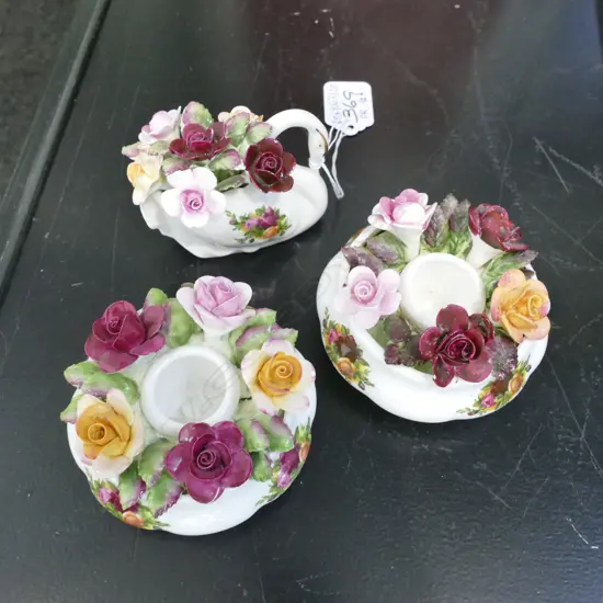 R/ALBERT OCR, 2 FLORAL CANDLESTICKS PLUS SWAN