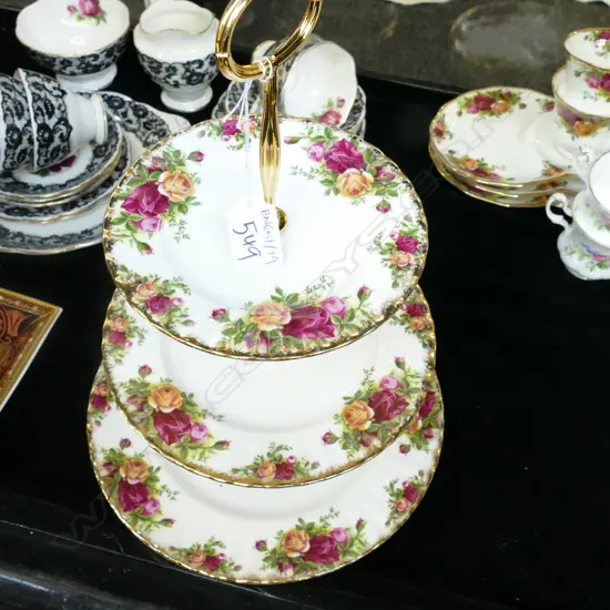 R. ALBERT OCR 3 TIER CAKE STAND