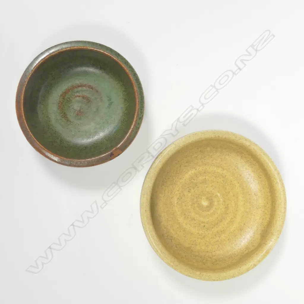 TWO SMALL OLIVE JONES PIN DISHES,  80MM & 100MM Image 1++