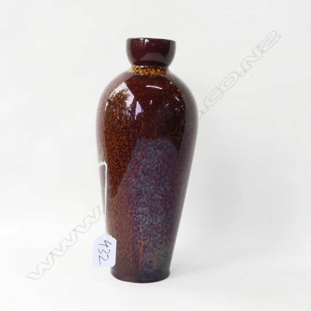 ASHWORTH POTTERY VASE 250MM H Image 1++