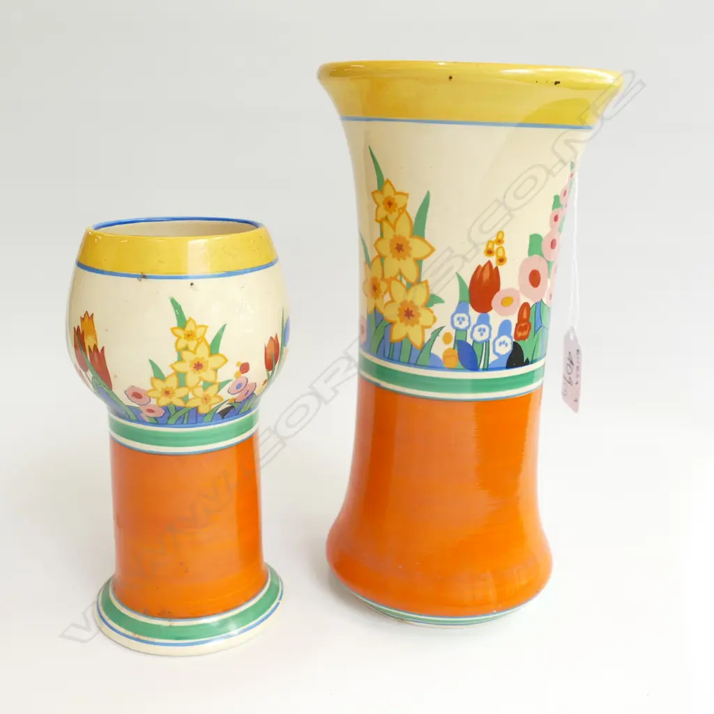 TWO HONEYGLAZE WILKINSON VASES. LARGEST H. 210MM Image 1++