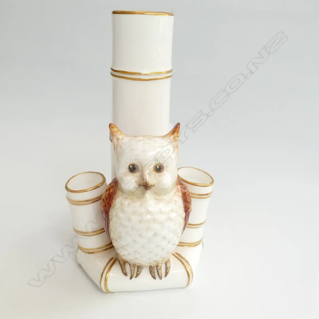 ROYAL WORCHESTER OWL AND BAMBOO VASE 185MM H Image 1++