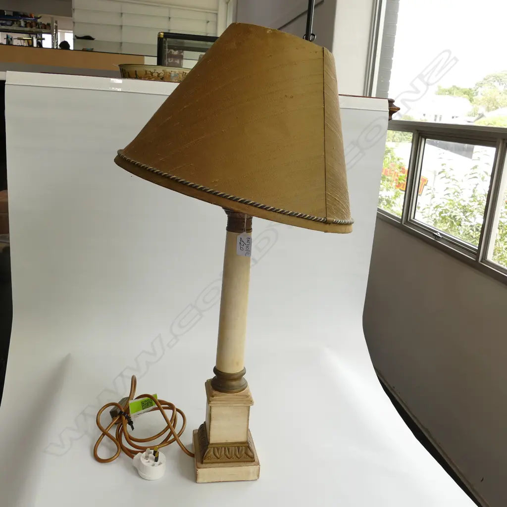 EUNICE TAYLOR COLUMN LAMP 660MM H Image 1++