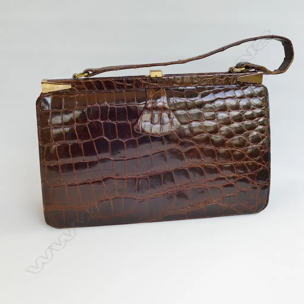 VINTAGE SNAKESKIN HANDBAG Image 1++