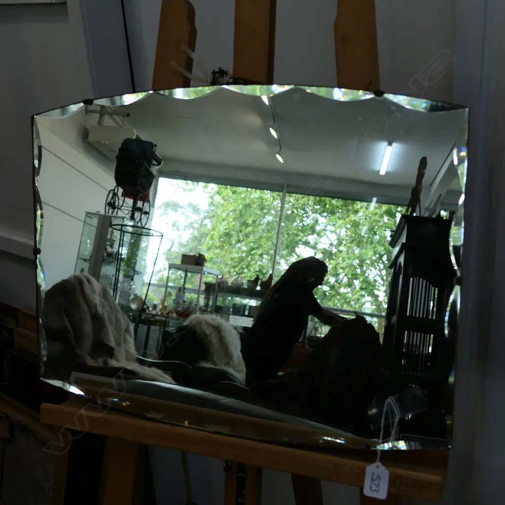 ART DECO MIRROR 535MM W 405MM H Image 1++