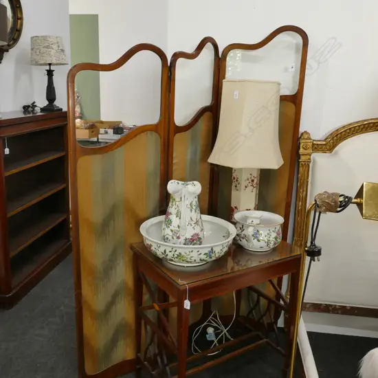 GLAZED FOLDING SCREEN H. 1750MM