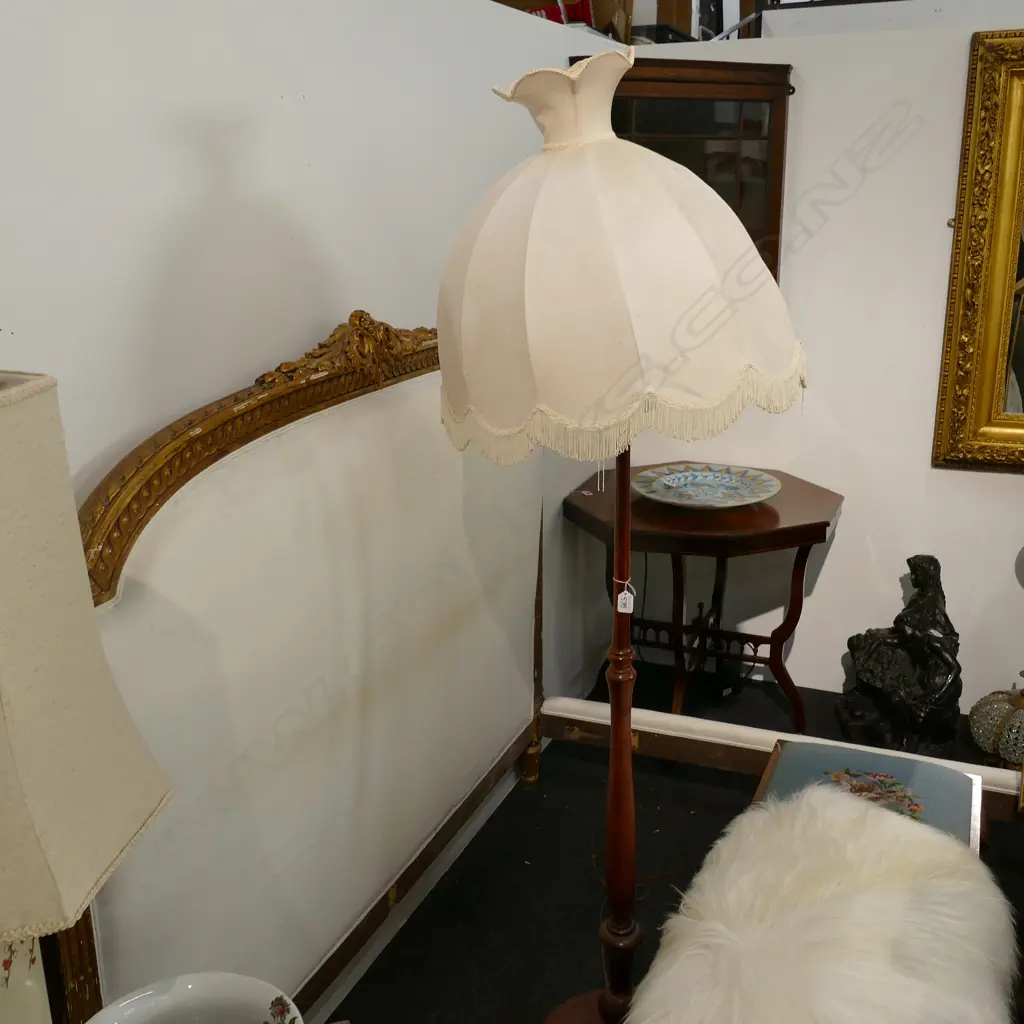 STANDARD LAMP 1800MM H Image 1++