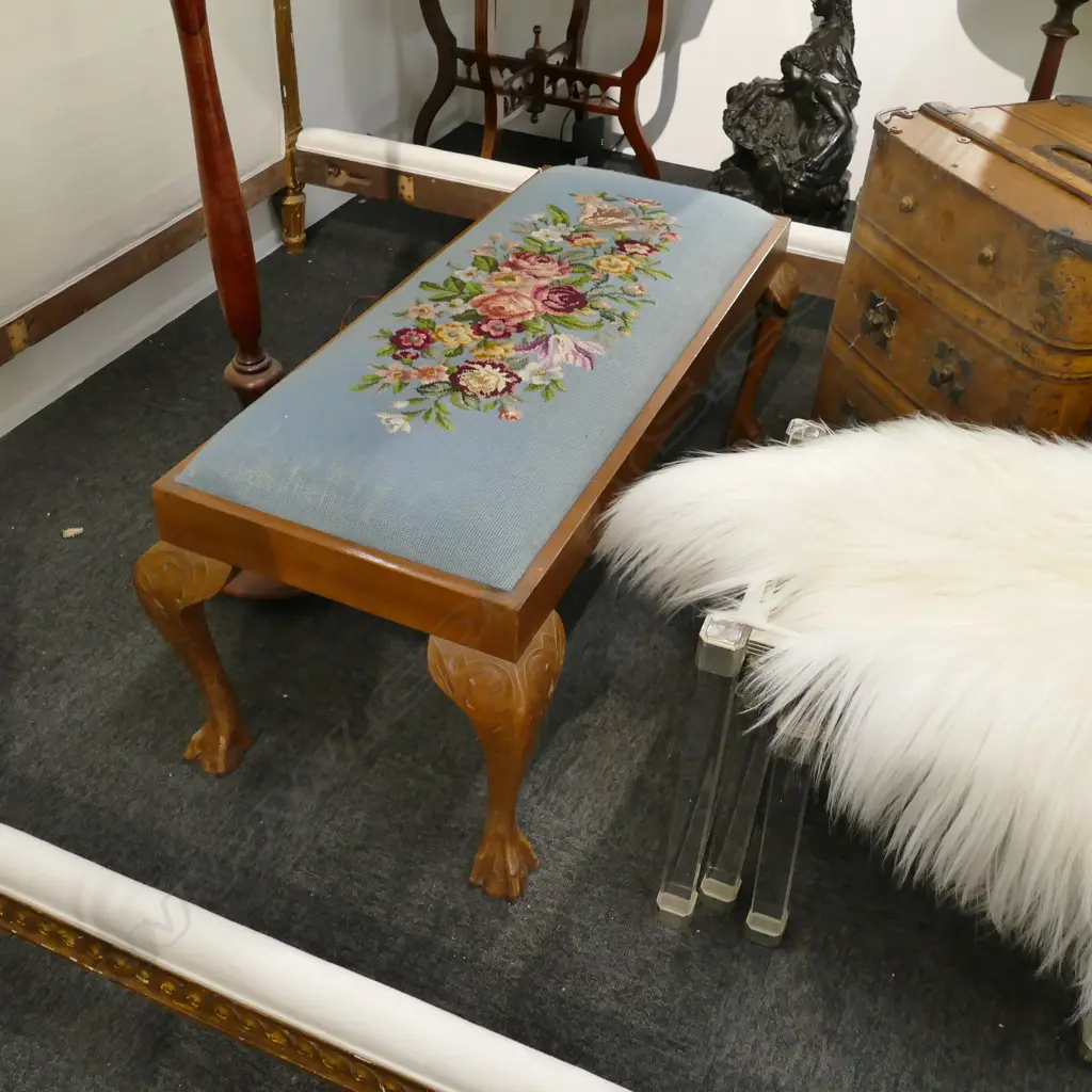 LARGE TAPESTRY EMBROIDERED STOOL 1070MM L  Image 1++