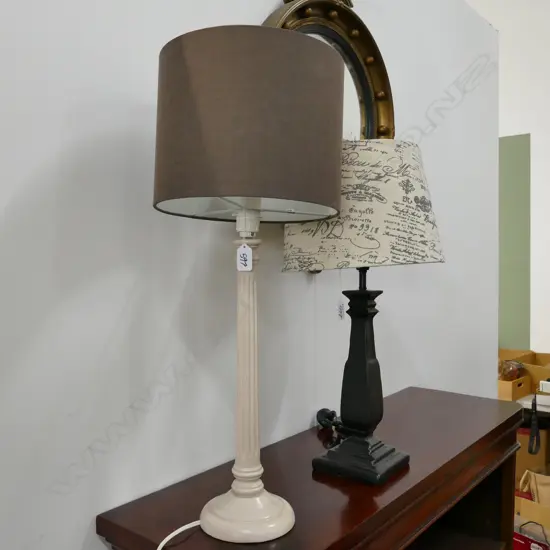 2 LAMPS