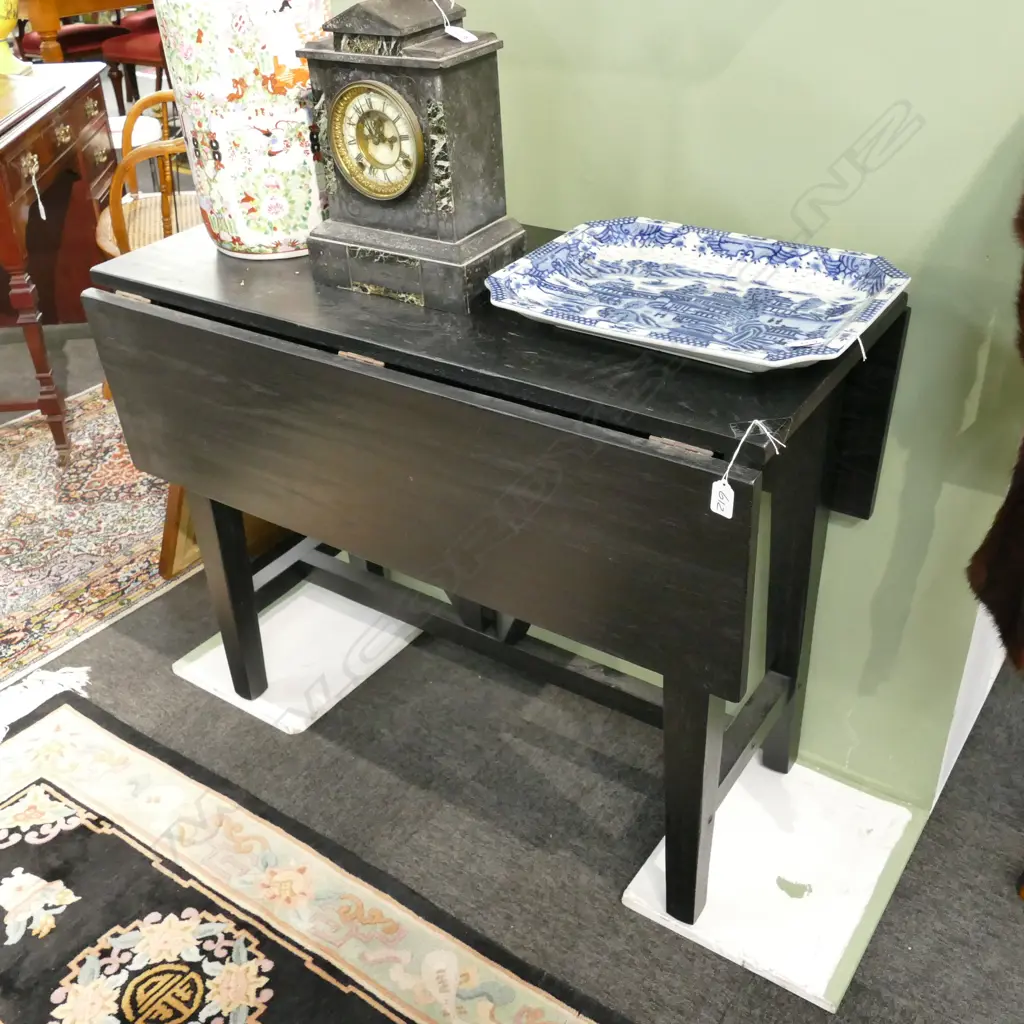 BLACK DROP LEAF TABLE Image 1++