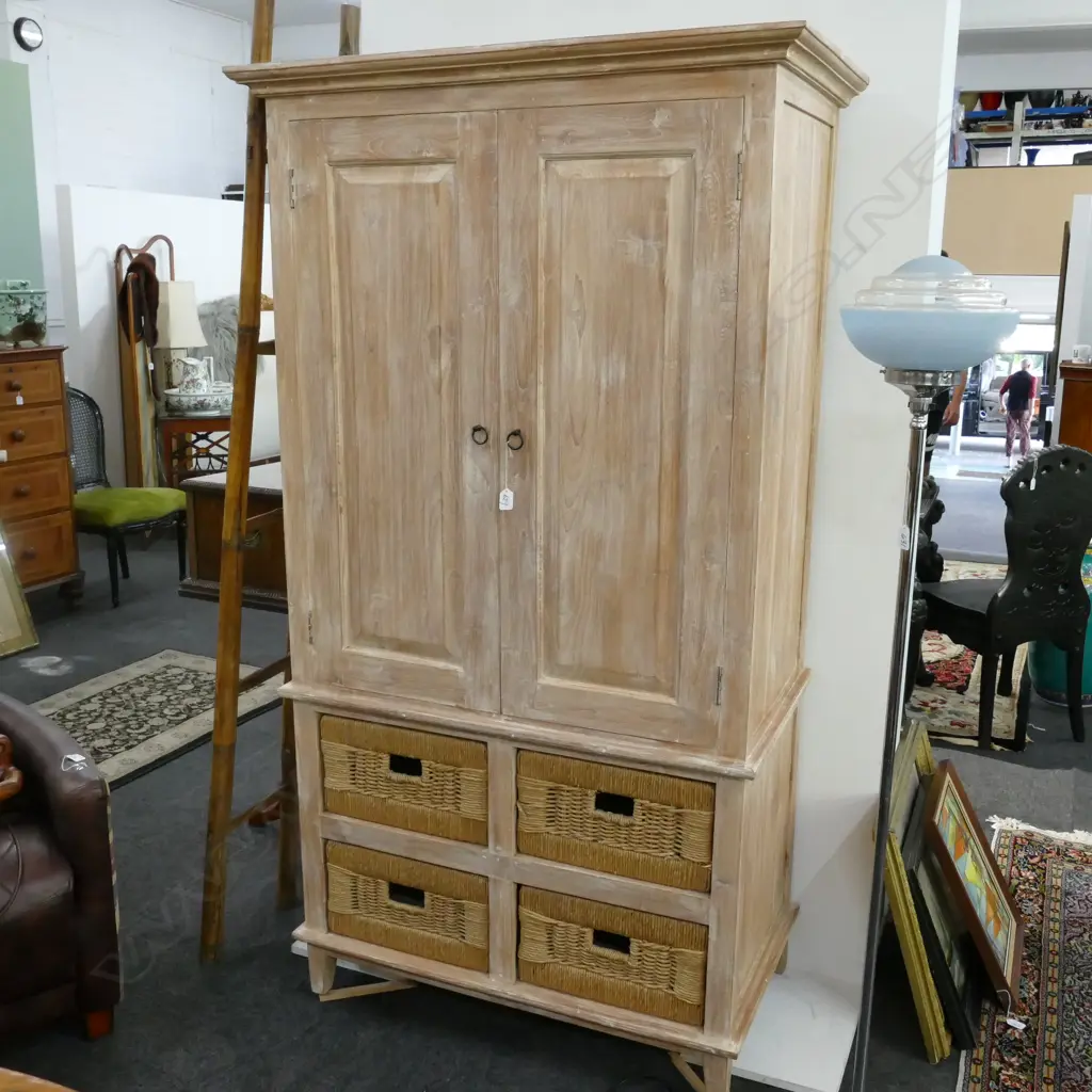 LARGE CABINET W.940MM X D.520MM X H.1820MM Image 1++