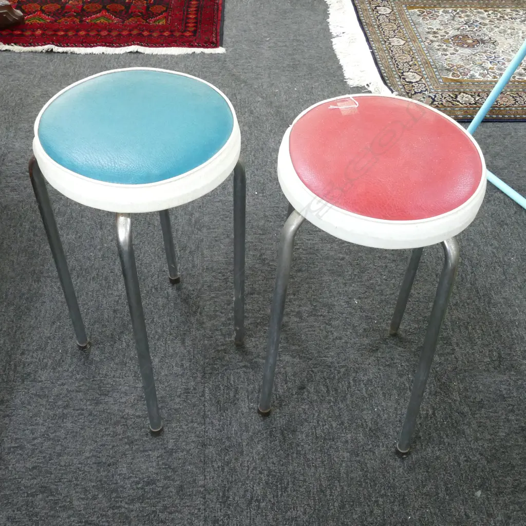 2 CHROME RETRO STOOLS Image 1++