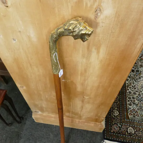WALKING STICK WITH BRASS LION HEAD 1M L