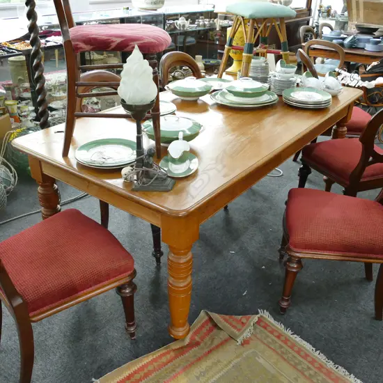 KAURI DINING TABLE W.1920MM X D.950MM X H.760MM