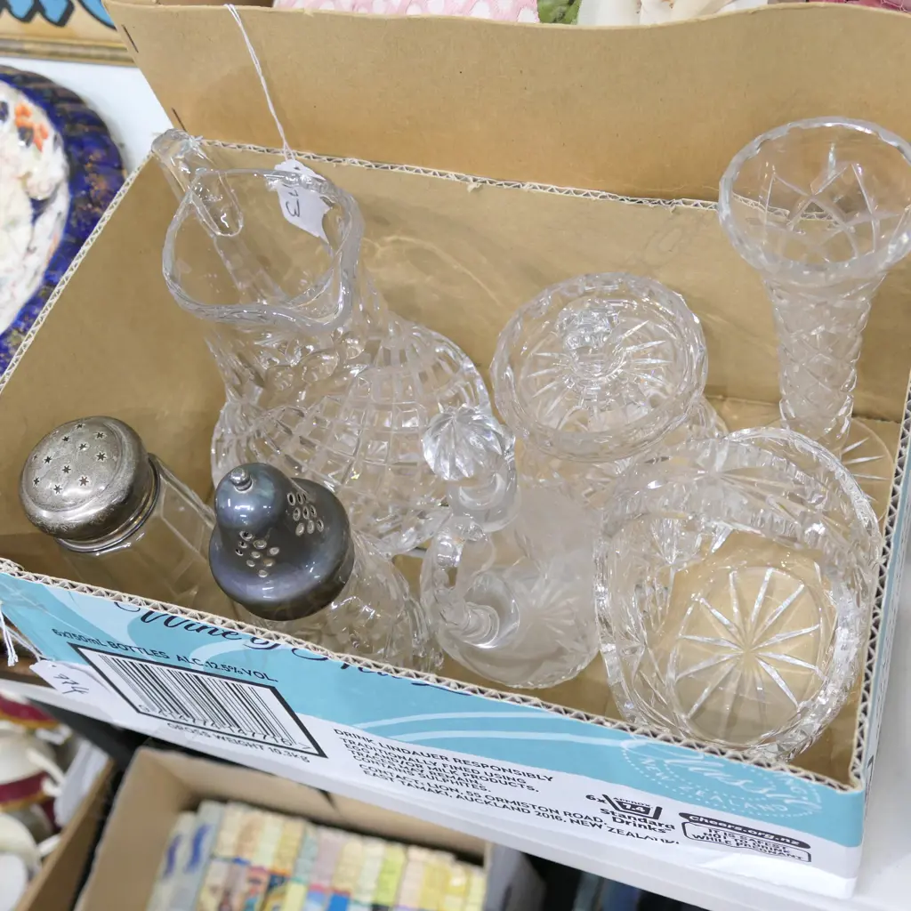 BOX LOT ASST. CRYSTAL  Image 1++