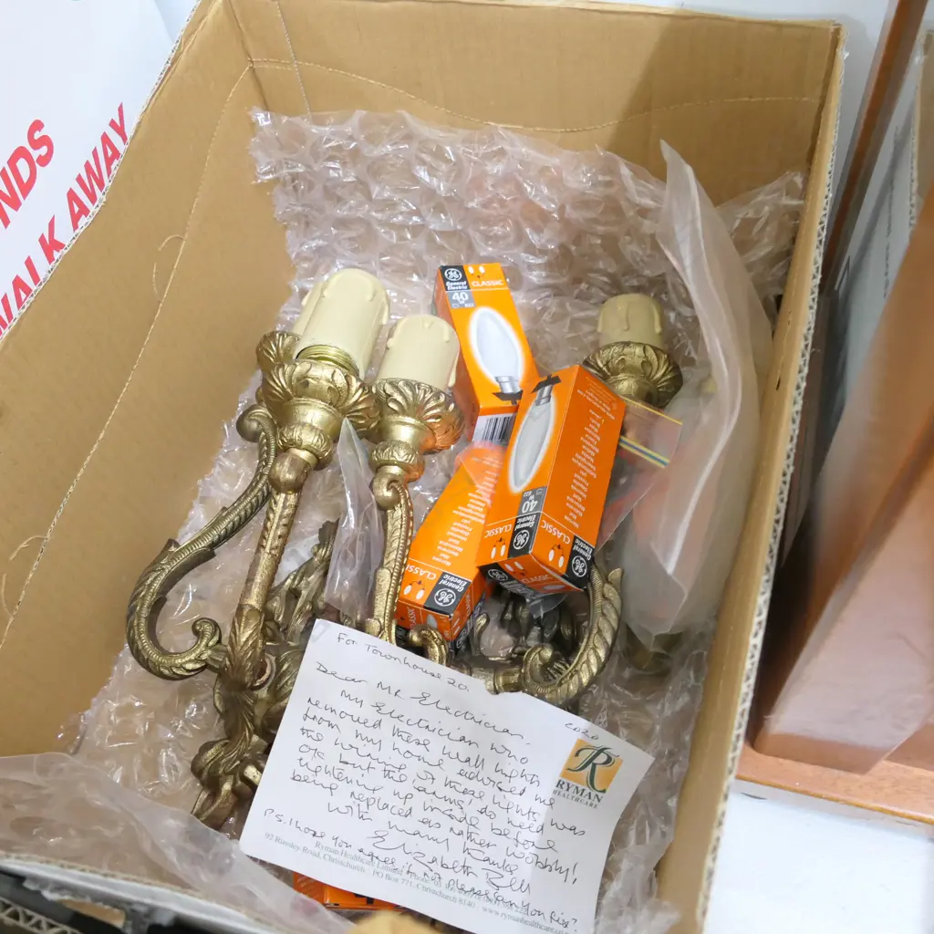 BOX LOT PR ITALIAN SCONCES  Image 1++