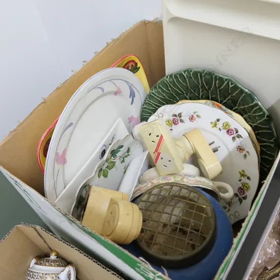 ASST. PLATES/ ROSE BOWL/ DOUBLE ADAPTORS 