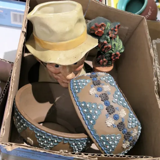 BOX LOT ROYAL DOULTON GARDENER CHARACTER JUG PLUS 2 EARLY DOULTON PIECES