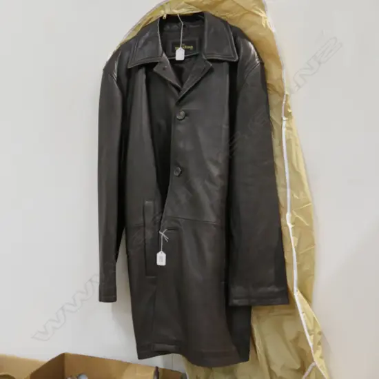 LEATHER COAT 