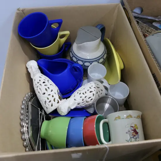 BOX OF ASSORTED CHINA ETC.