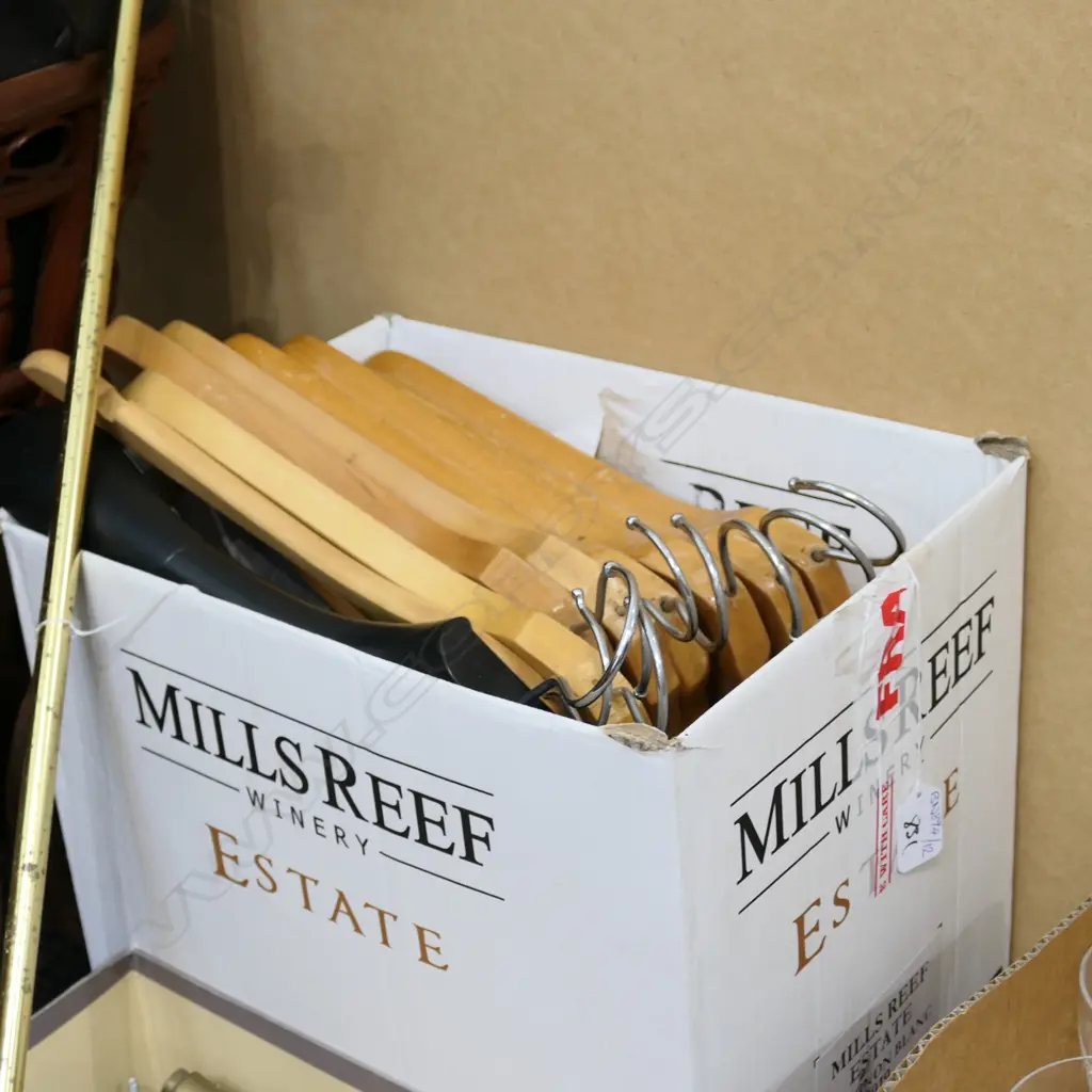 BOX OF WOODEN COAT HANGERS Image 1++