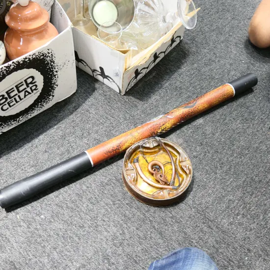 LOT ASST INCL. MAORI MOTIF LEATHERWORK SURROUND ASHTRAY + TAPA