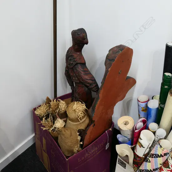 ASST SACK DOLLS + 2 SPANISH FIGURES