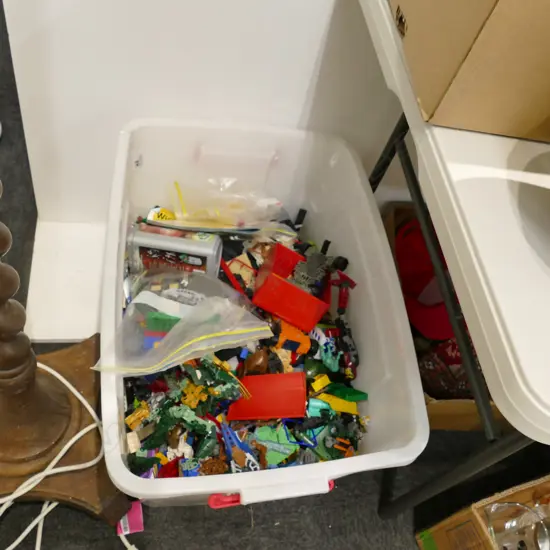 BOX LOT LEGO