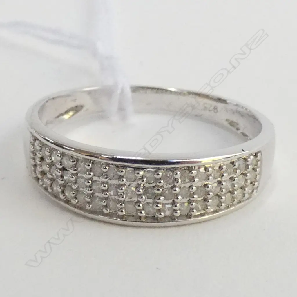 SILVER & 48 DIAMOND RING INS.VAL. $600 Image 1++