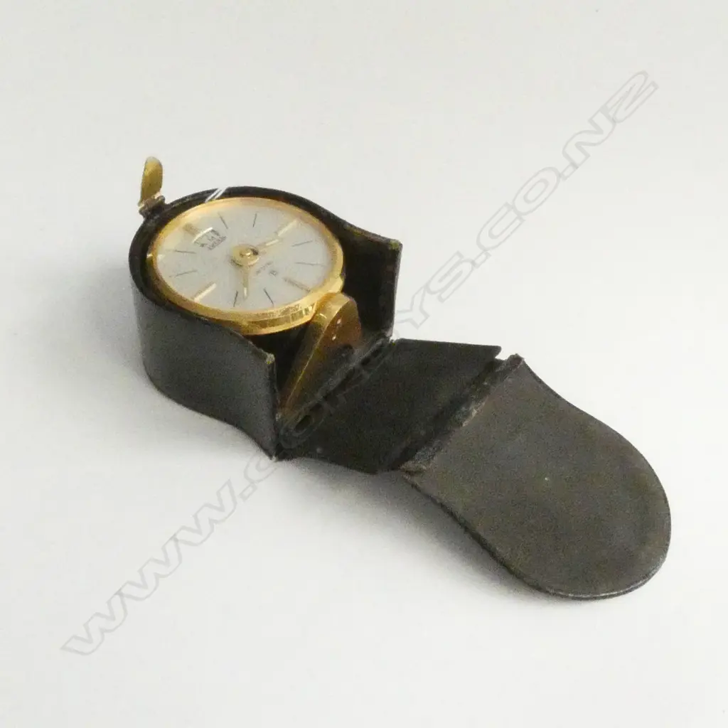 JAEGER TRAVELLERS WATCH IN CASE Image 1++