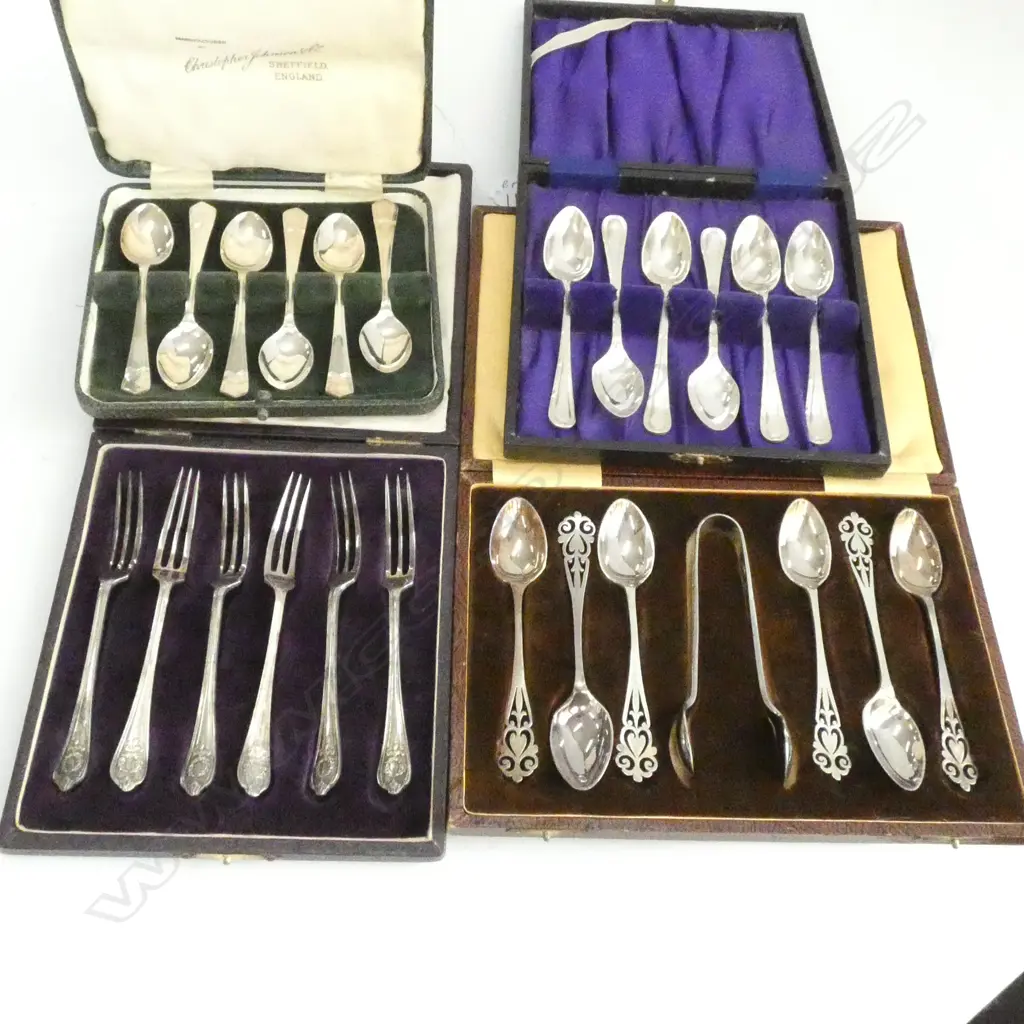 4 BOXES OF E.P CUTLERY Image 1++