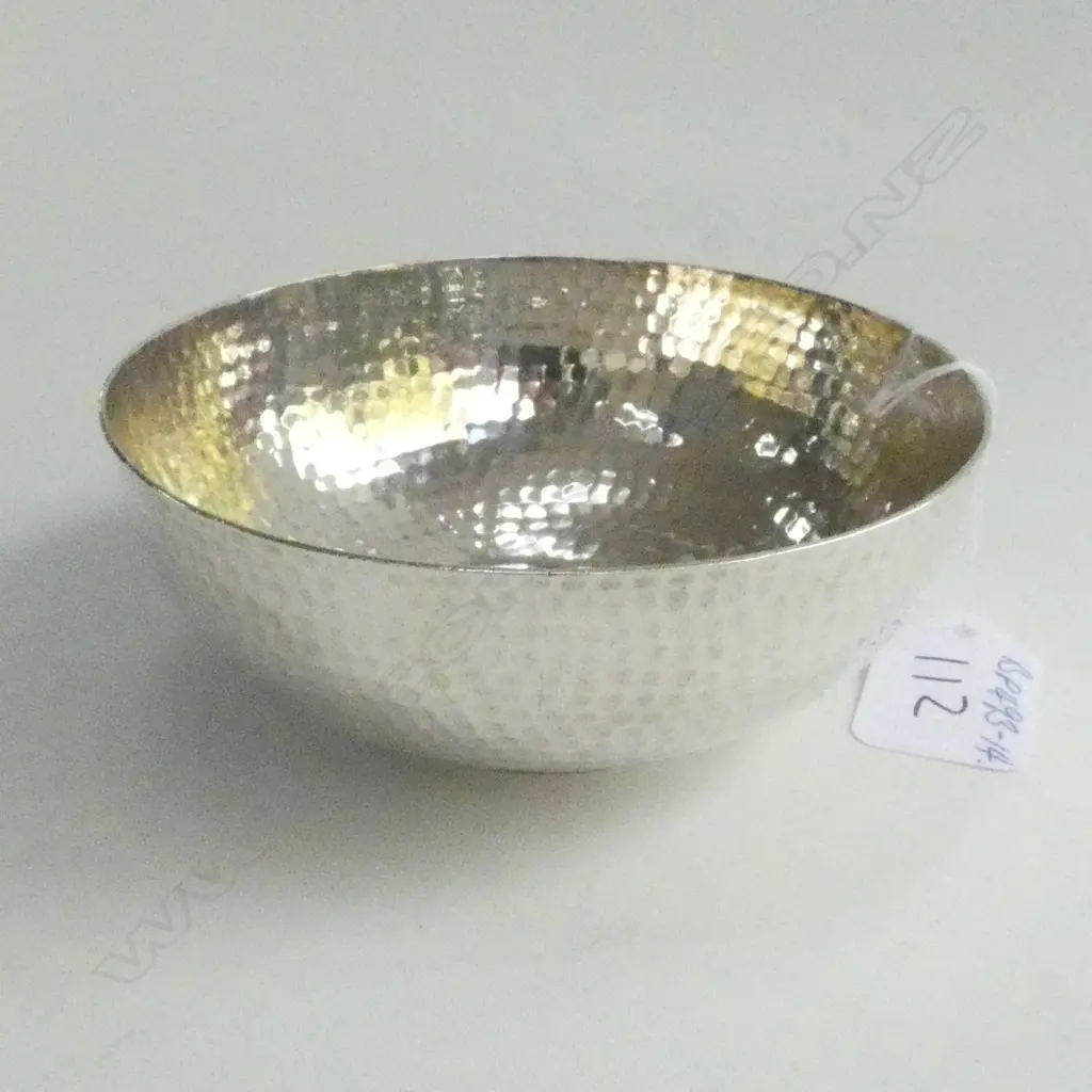 SILVER ARTS & CRAFTS BEATEN BOWL CHESTER 1921 Image 1++