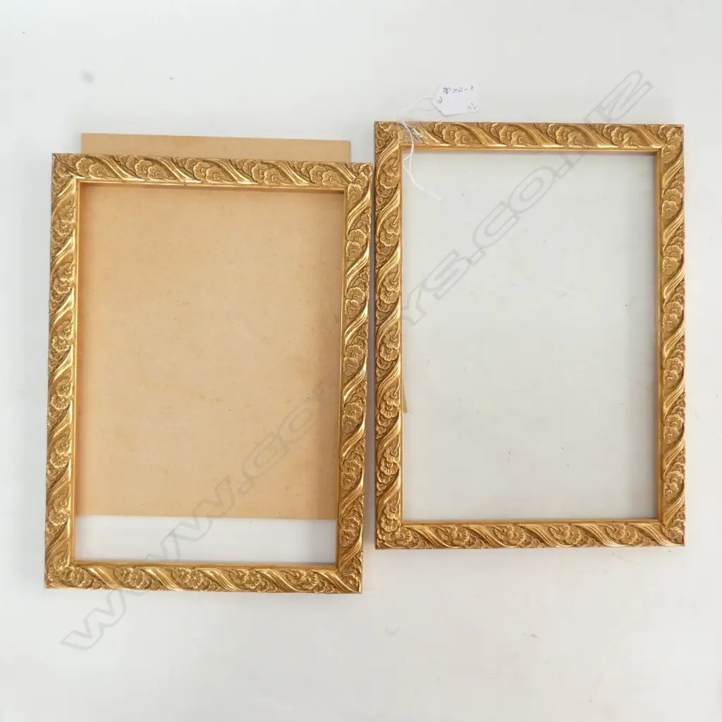 2 GILT FRAMES 1 GLASS A/F Image 1++