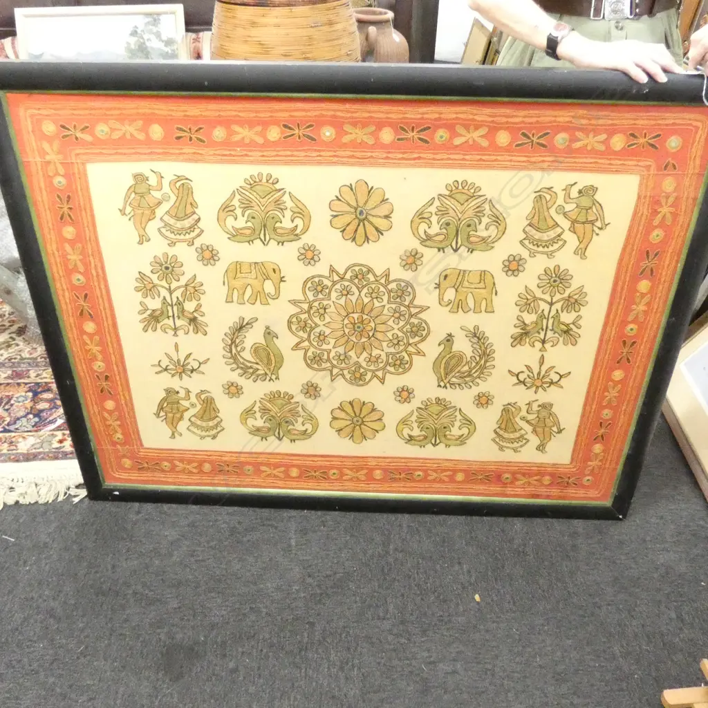 AN INDIAN KANTHA CLOTH WALL HANGING Image 1++