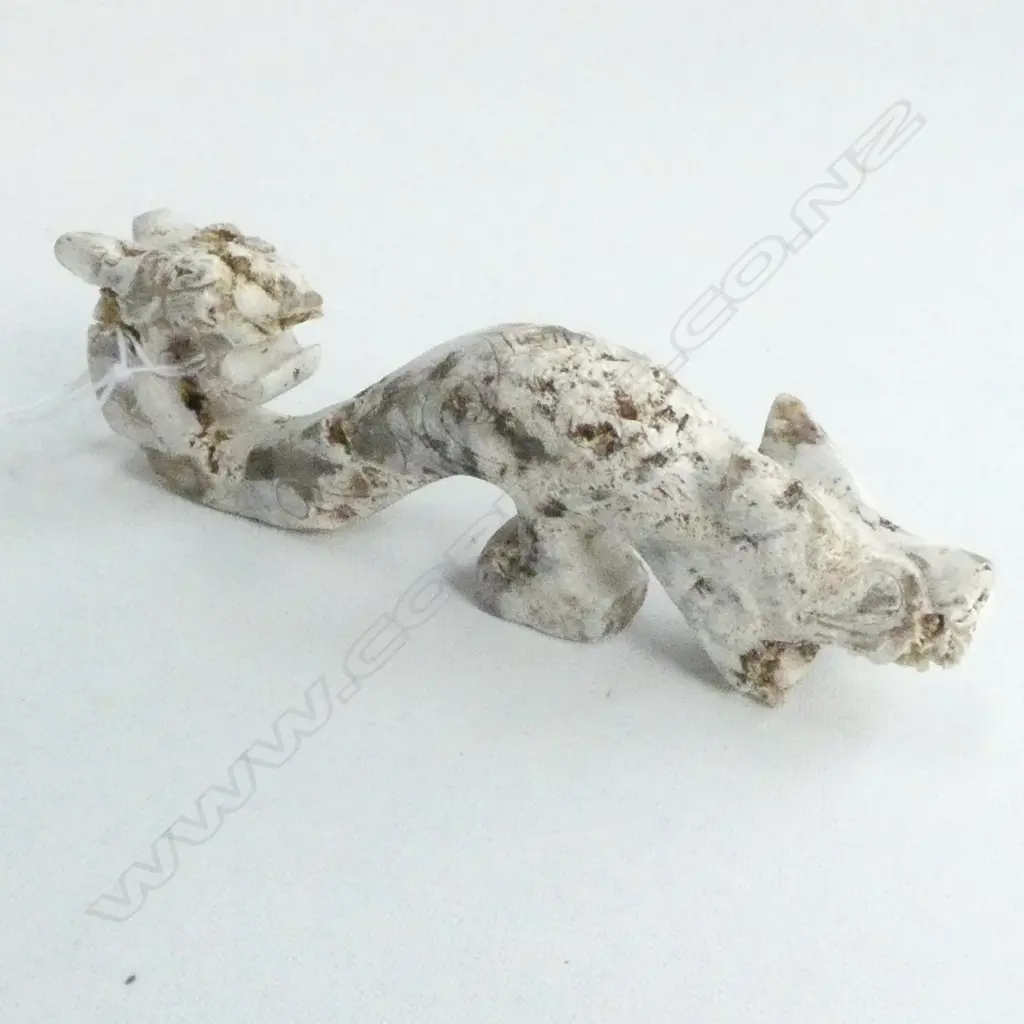 CHINESE PALE MOTTLED GREEN JADE DRAGON BELT HOOK L.100mm Image 1++