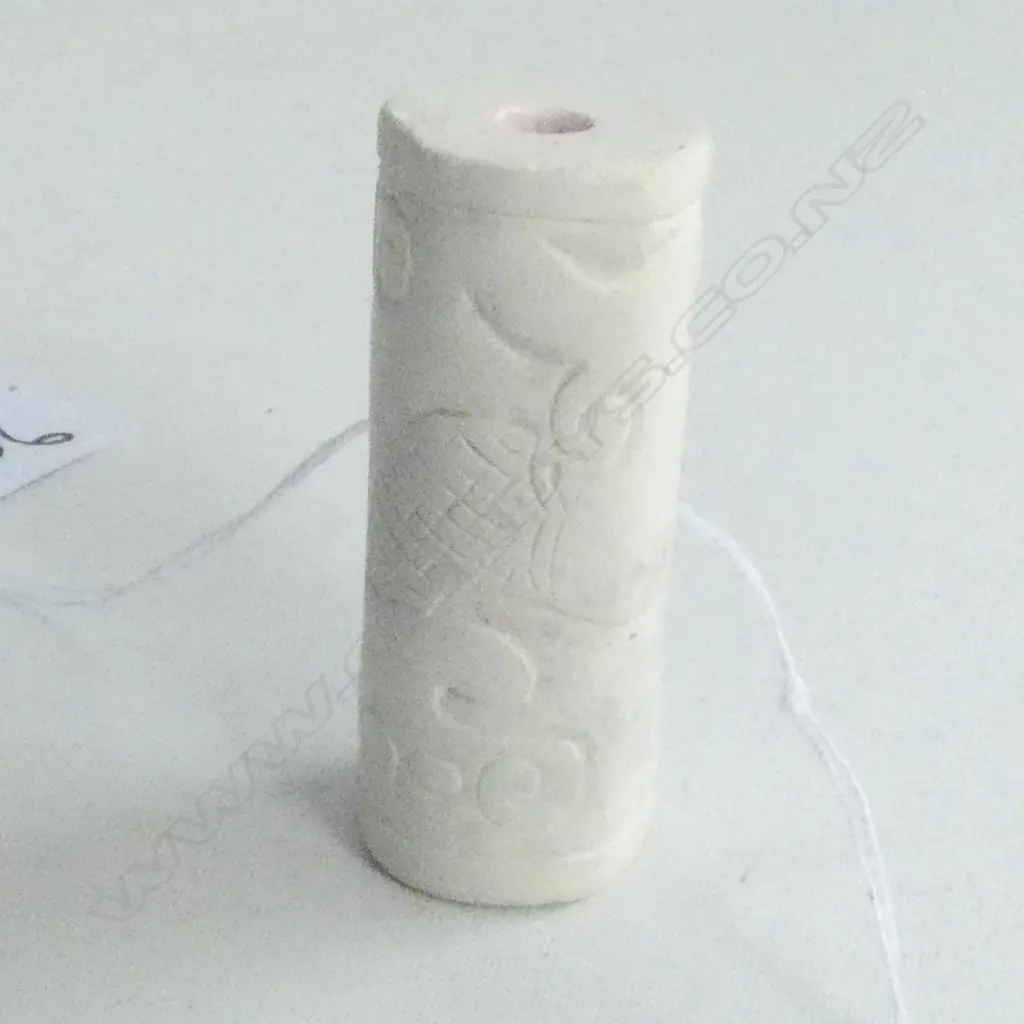 CHINESE DRAGON CARVED WHITE JADE CYINDER BEAD  Image 1++