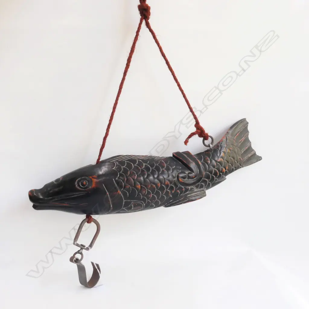 Japanese hand carved 'Jizai kagi' wooden Koi fish from the Meiji period Image 1++