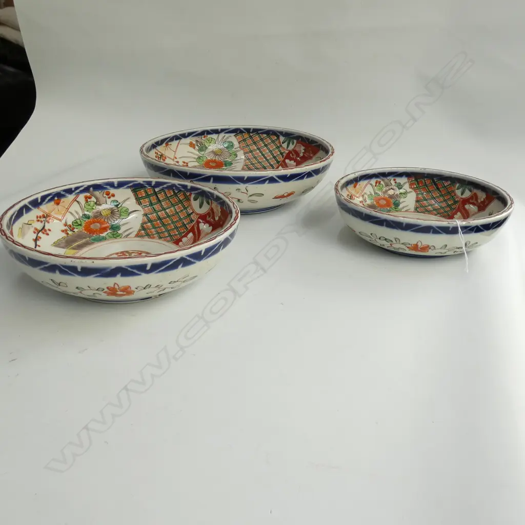 SET 3 JAPANESE KUTANI BOWLS MEIJI PERIOD... Image 1++