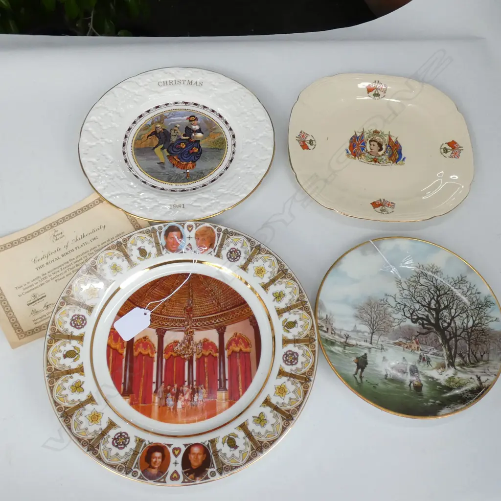 4 PLATES THE ROYAL BIRTH ETC Image 1++