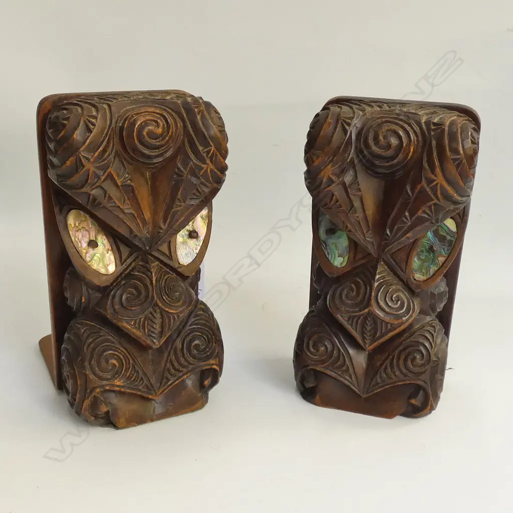 PR OF OLD MAORI DESIGN BOOKENDS H 170 MM Image 1++
