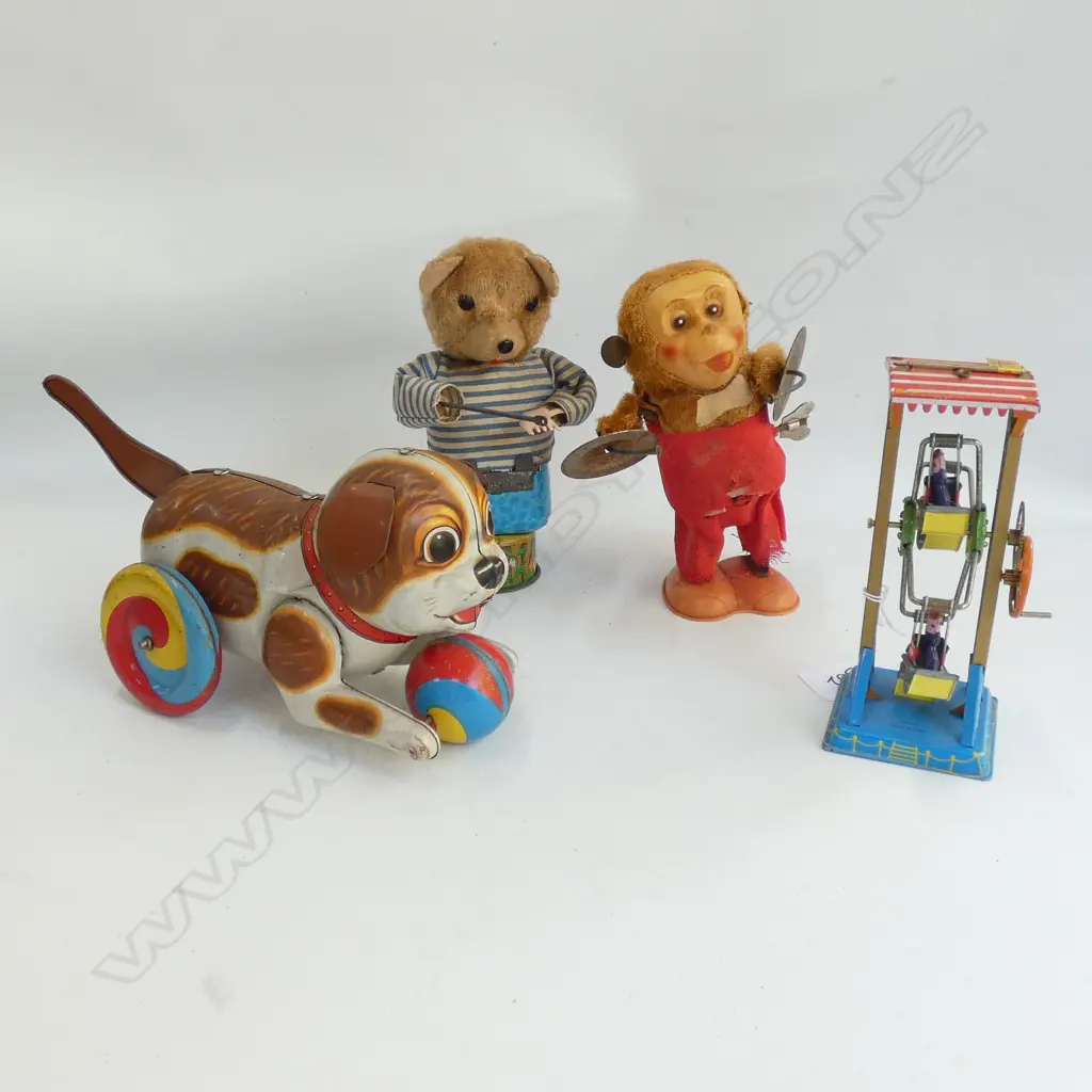 4 ASST T/PLATE C/WORK TOYS Image 1++