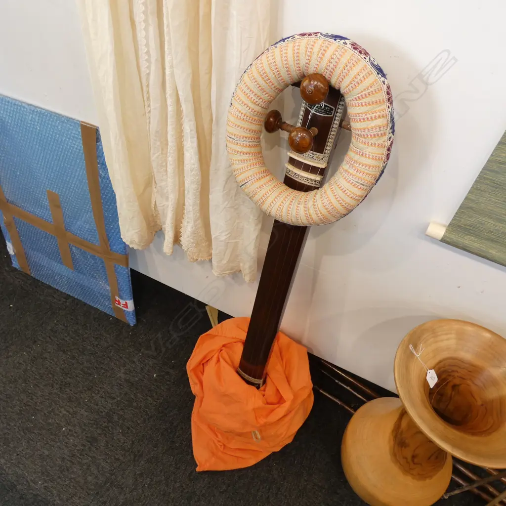 TAMBURA STRINGED INSTRUMENT Image 1++