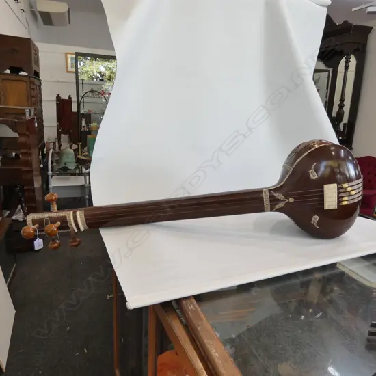 TAMBURA STRINGED INSTRUMENT