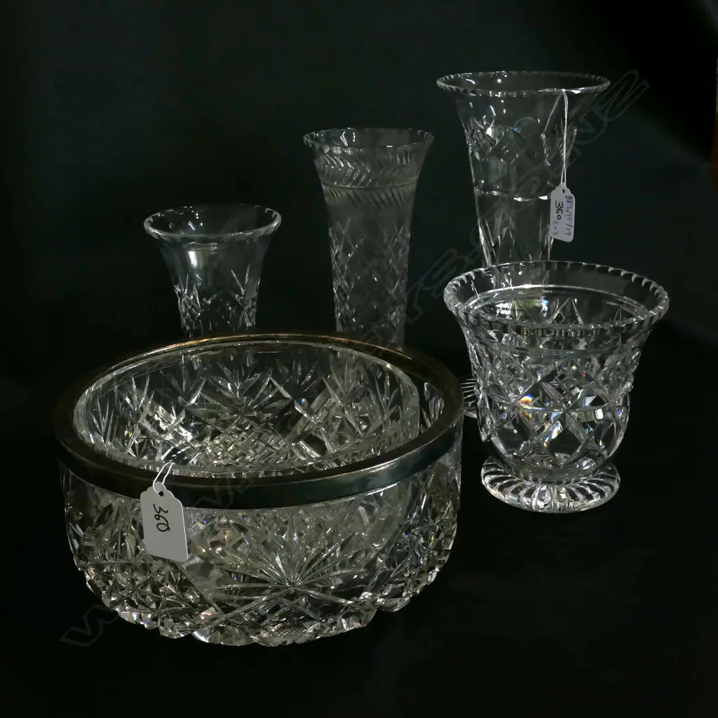 3 CRYSTAL BOWLS & 3 VASES  Image 1++