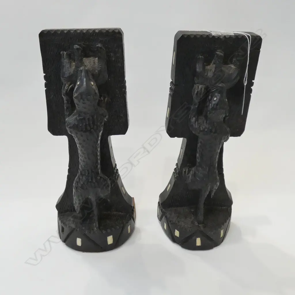 PR OF CARVED TRIBAL BOOKENDS H280 MM Image 1++