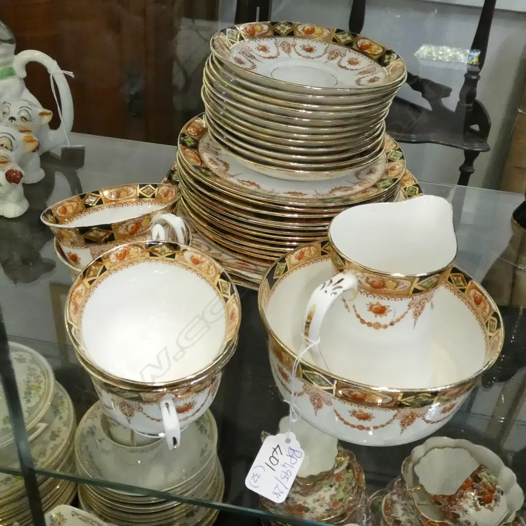 32 PCE OLD R/ALBERT TEA SERVICE  Image 1++