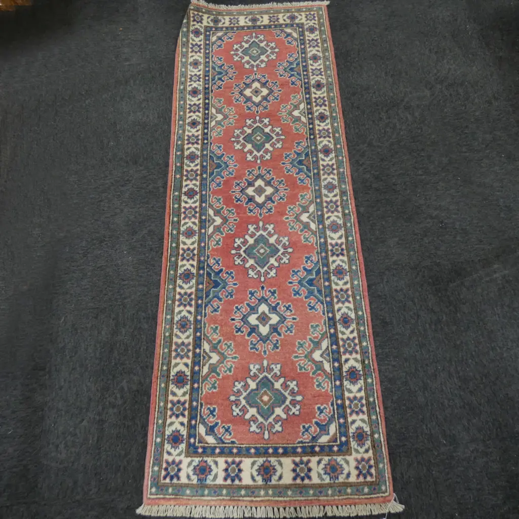 HAND KNOTTED ALL WOOL RUNNER 1820 X 625MM Image 1++