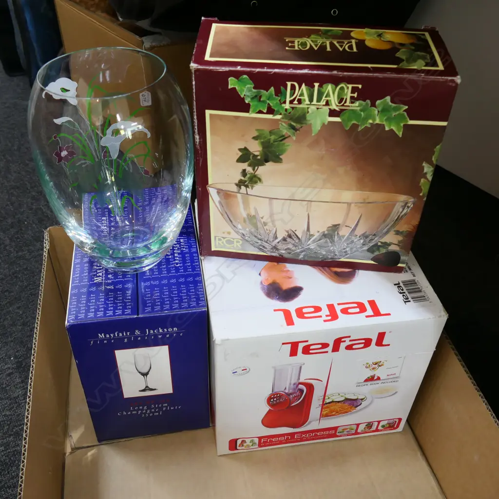 BOX CHAMPAGNE FLUTES + TEFAL + BOWL + VASE Image 1++