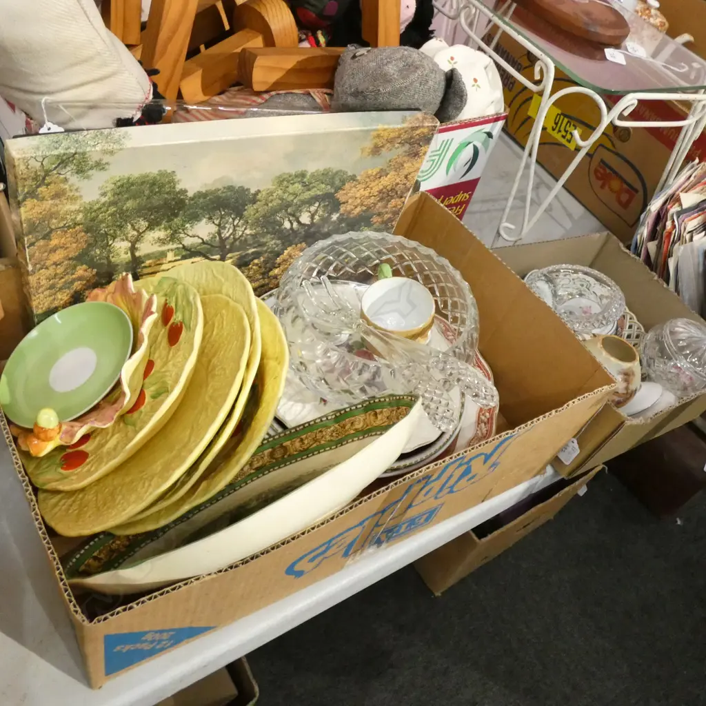 BOX LOT VINTAGE CHINA, BOXED CUTLERY, CRYSTAL BOWL ETC Image 1++