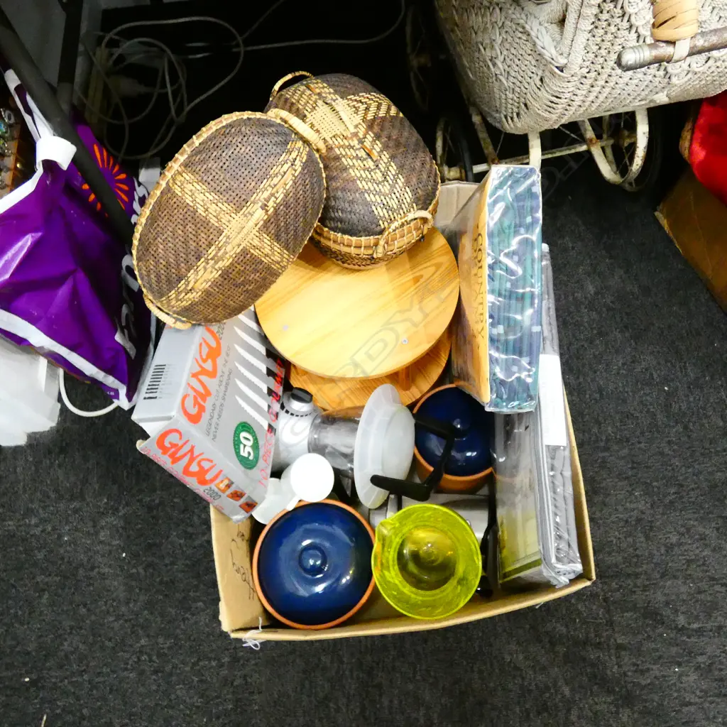 ASST KITCHEN WARE KNIVES/COFFEE ETC Image 1++